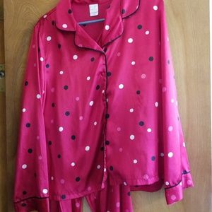 Still polka dot pajama set